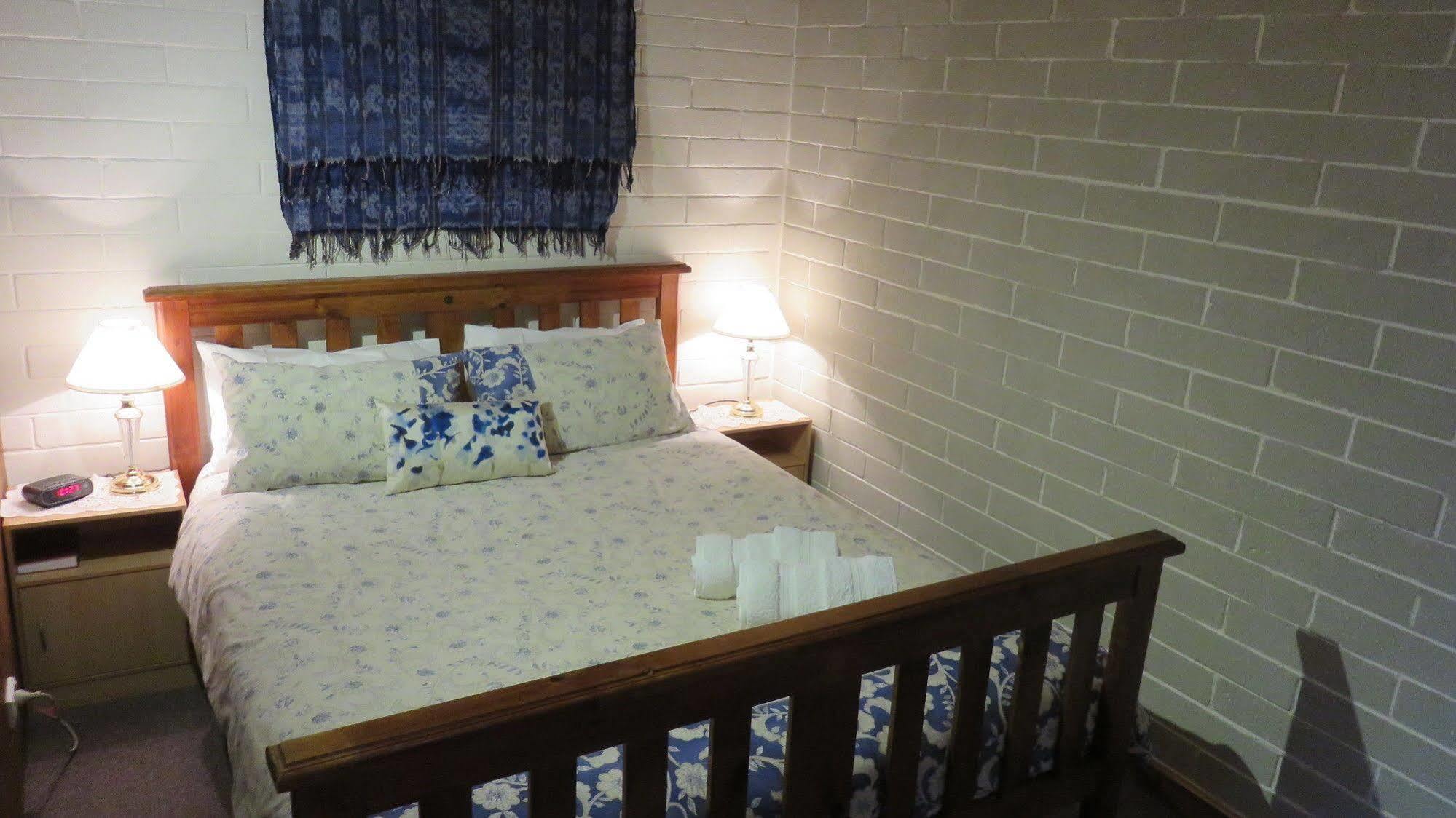 Alpenhorn Holiday Units เมาท์บิวตี ภายนอก รูปภาพ