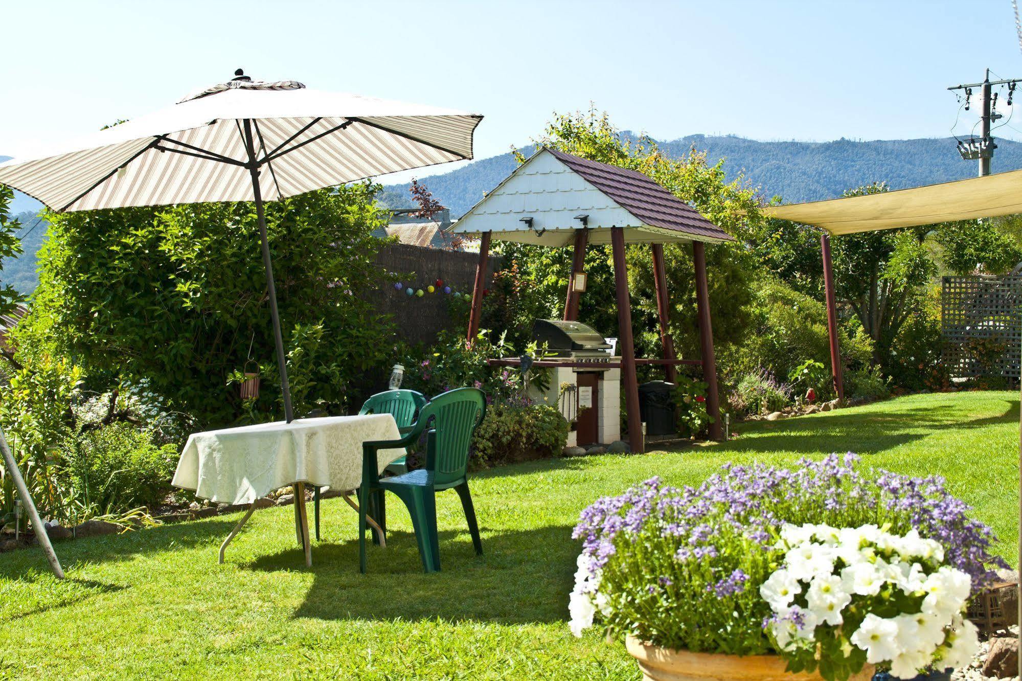 Alpenhorn Holiday Units เมาท์บิวตี ภายนอก รูปภาพ