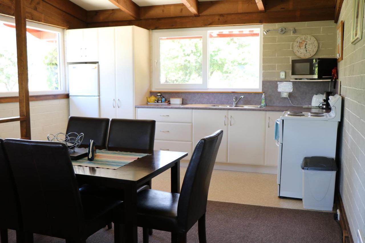 Alpenhorn Holiday Units เมาท์บิวตี ภายนอก รูปภาพ